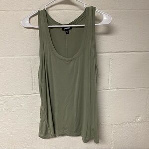 Express Women’s Sleeveless Relaxed Tank Top Size Medium